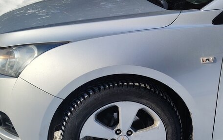 Chevrolet Cruze II, 2011 год, 750 000 рублей, 2 фотография