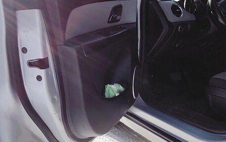 Chevrolet Cruze II, 2011 год, 750 000 рублей, 11 фотография