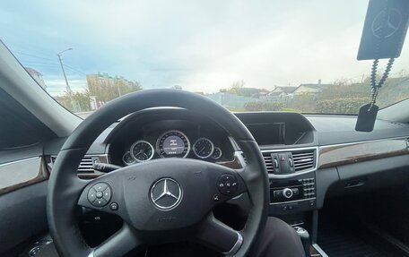 Mercedes-Benz E-Класс, 2010 год, 1 499 900 рублей, 10 фотография