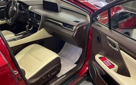 Lexus RX IV рестайлинг, 2016 год, 4 900 000 рублей, 9 фотография