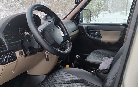 ЛуАЗ Patriot, 2012 год, 800 000 рублей, 6 фотография