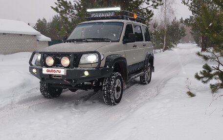 ЛуАЗ Patriot, 2012 год, 800 000 рублей, 4 фотография