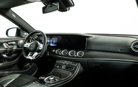 Mercedes-Benz E-Класс AMG, 2018 год, 5 399 700 рублей, 9 фотография