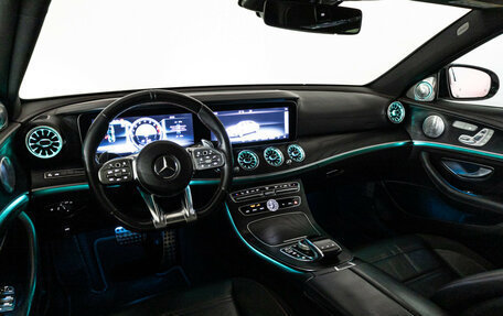 Mercedes-Benz E-Класс AMG, 2018 год, 5 399 700 рублей, 25 фотография