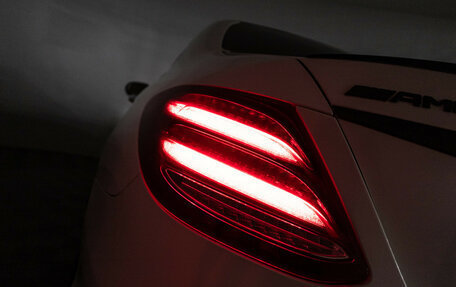 Mercedes-Benz E-Класс AMG, 2018 год, 5 399 700 рублей, 34 фотография