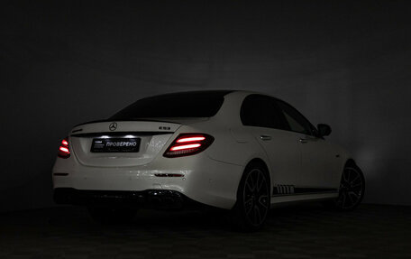 Mercedes-Benz E-Класс AMG, 2018 год, 5 399 700 рублей, 32 фотография