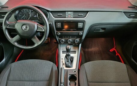 Skoda Octavia, 2015 год, 1 049 000 рублей, 9 фотография