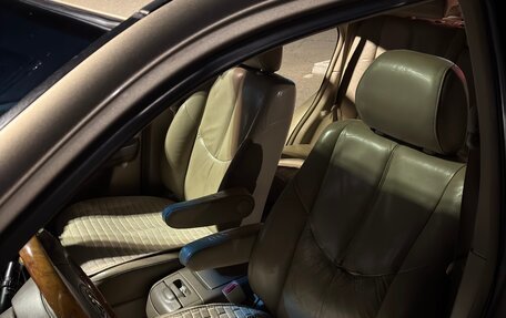 Lexus RX IV рестайлинг, 2002 год, 950 000 рублей, 10 фотография