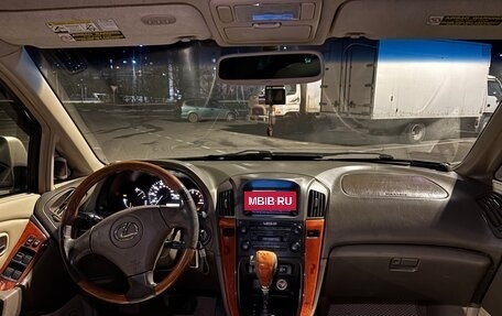 Lexus RX IV рестайлинг, 2002 год, 950 000 рублей, 9 фотография