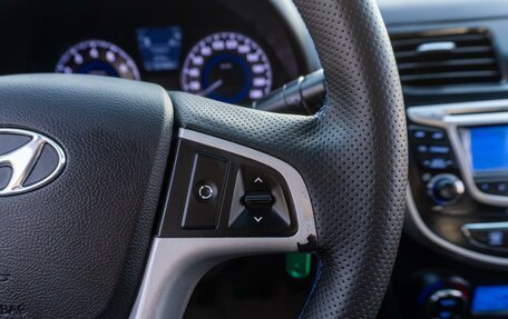 Hyundai Solaris II рестайлинг, 2012 год, 819 000 рублей, 14 фотография