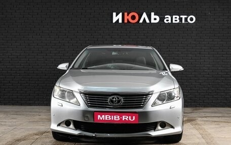Toyota Camry, 2012 год, 1 550 000 рублей, 2 фотография