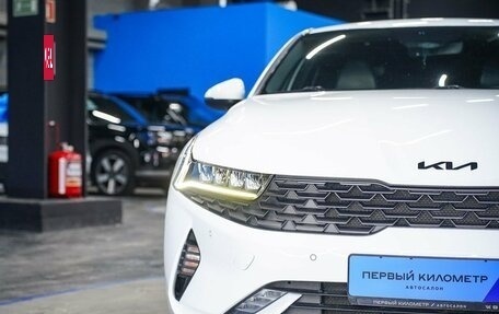 KIA K5, 2021 год, 2 575 000 рублей, 34 фотография