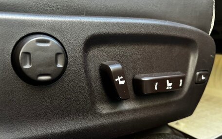 Lexus RX IV рестайлинг, 2016 год, 4 300 000 рублей, 26 фотография