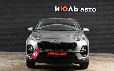 KIA Sportage IV рестайлинг, 2019 год, 2 375 000 рублей, 2 фотография