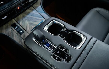 Lexus LM, 2025 год, 18 490 000 рублей, 30 фотография