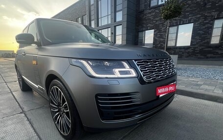 Land Rover Range Rover IV рестайлинг, 2018 год, 7 900 000 рублей, 12 фотография