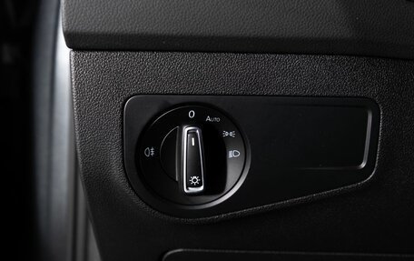 Volkswagen Tiguan II, 2021 год, 3 150 000 рублей, 21 фотография