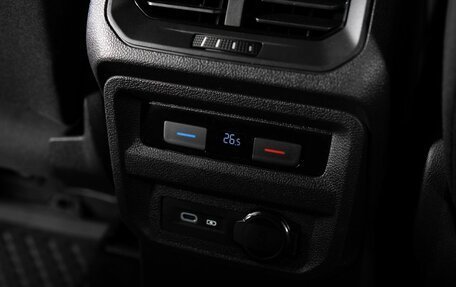 Volkswagen Tiguan II, 2021 год, 3 150 000 рублей, 20 фотография