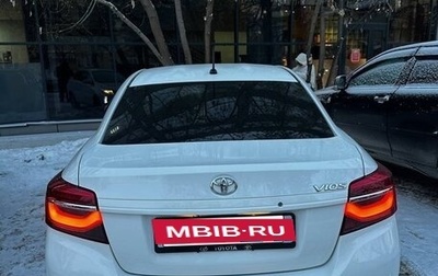 Toyota Vios III, 2022 год, 1 400 000 рублей, 1 фотография