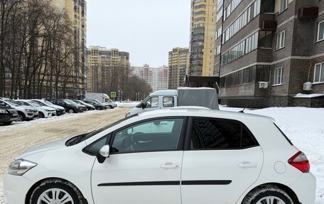 Toyota Auris II, 2010 год, 825 000 рублей, 4 фотография