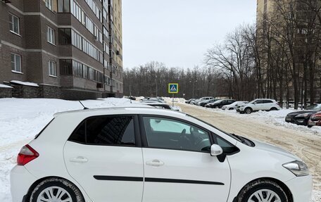 Toyota Auris II, 2010 год, 825 000 рублей, 7 фотография