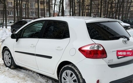 Toyota Auris II, 2010 год, 825 000 рублей, 10 фотография