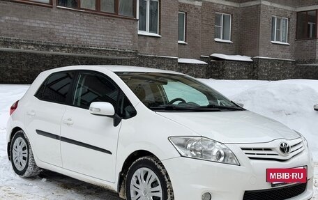Toyota Auris II, 2010 год, 825 000 рублей, 3 фотография