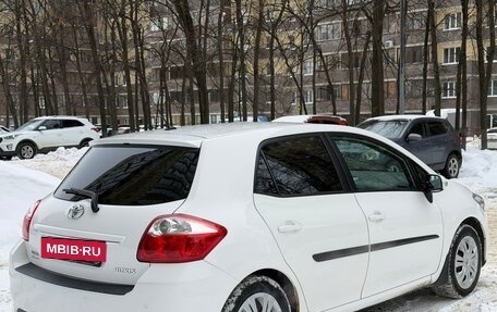 Toyota Auris II, 2010 год, 825 000 рублей, 9 фотография