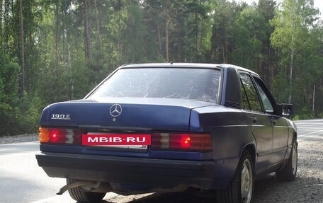 Mercedes-Benz 190 (W201), 1985 год, 260 000 рублей, 2 фотография