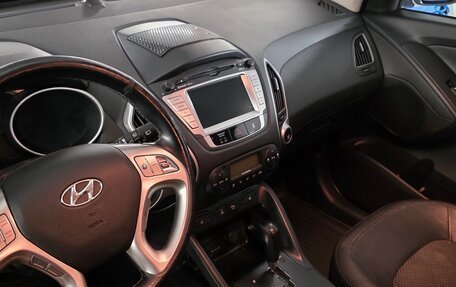 Hyundai ix35 I рестайлинг, 2013 год, 1 150 000 рублей, 10 фотография