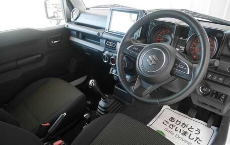 Suzuki Jimny, 2022 год, 2 120 000 рублей, 23 фотография