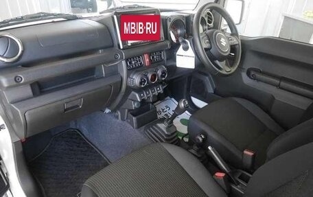 Suzuki Jimny, 2022 год, 2 120 000 рублей, 26 фотография
