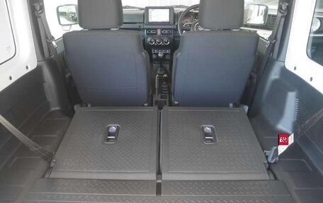 Suzuki Jimny, 2022 год, 2 120 000 рублей, 32 фотография