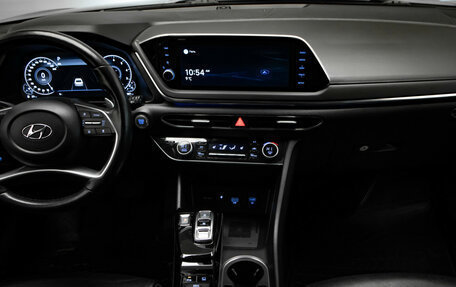 Hyundai Sonata VIII, 2021 год, 2 750 000 рублей, 19 фотография