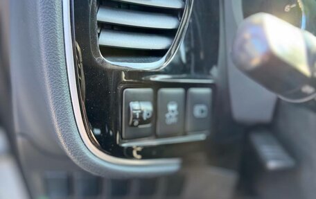 Mitsubishi Outlander III рестайлинг 3, 2014 год, 1 390 000 рублей, 8 фотография