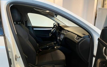 Skoda Octavia, 2015 год, 1 280 000 рублей, 20 фотография