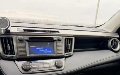 Toyota RAV4, 2014 год, 2 100 000 рублей, 5 фотография