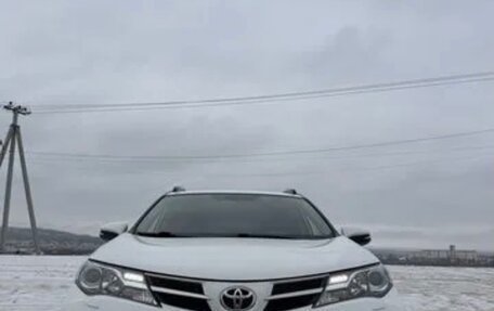 Toyota RAV4, 2014 год, 2 100 000 рублей, 12 фотография