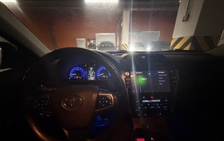 Toyota Camry, 2017 год, 2 590 000 рублей, 6 фотография