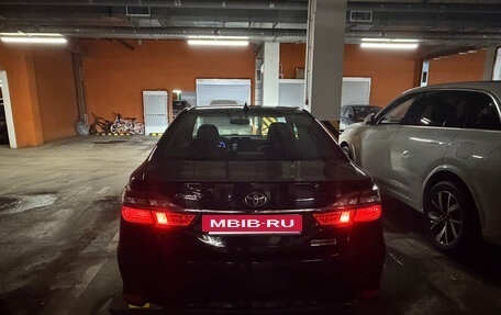 Toyota Camry, 2017 год, 2 590 000 рублей, 9 фотография