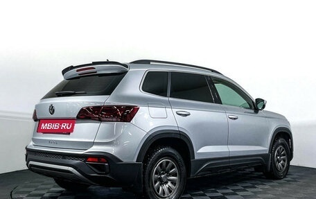 Volkswagen Taos, 2022 год, 2 197 000 рублей, 5 фотография