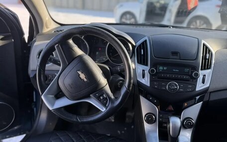 Chevrolet Cruze II, 2013 год, 930 000 рублей, 10 фотография