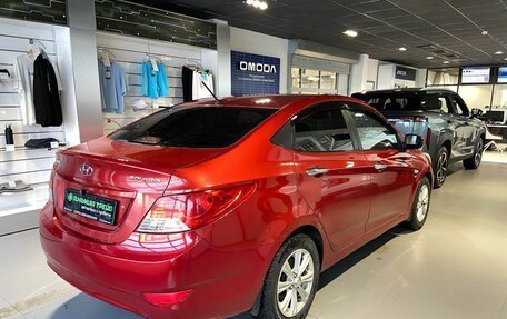 Hyundai Solaris II рестайлинг, 2012 год, 680 000 рублей, 4 фотография