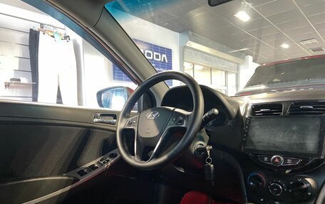 Hyundai Solaris II рестайлинг, 2012 год, 680 000 рублей, 8 фотография