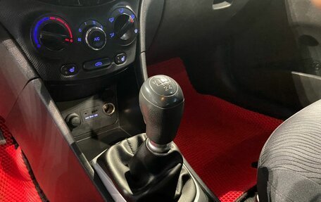 Hyundai Solaris II рестайлинг, 2012 год, 680 000 рублей, 22 фотография