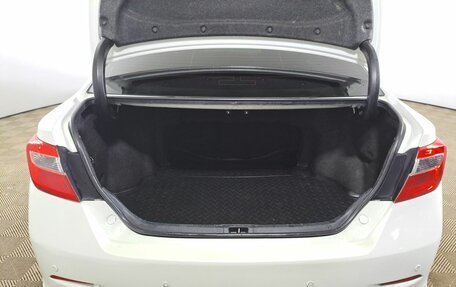 Toyota Camry, 2014 год, 1 379 000 рублей, 10 фотография