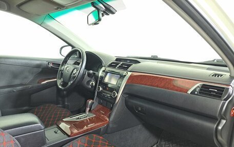 Toyota Camry, 2014 год, 1 379 000 рублей, 11 фотография