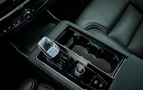 Volvo XC90 II рестайлинг, 2025 год, 11 290 000 рублей, 30 фотография