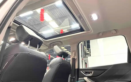 Subaru Forester, 2022 год, 2 390 000 рублей, 10 фотография