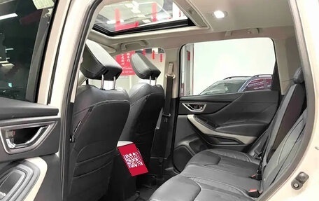 Subaru Forester, 2022 год, 2 390 000 рублей, 9 фотография